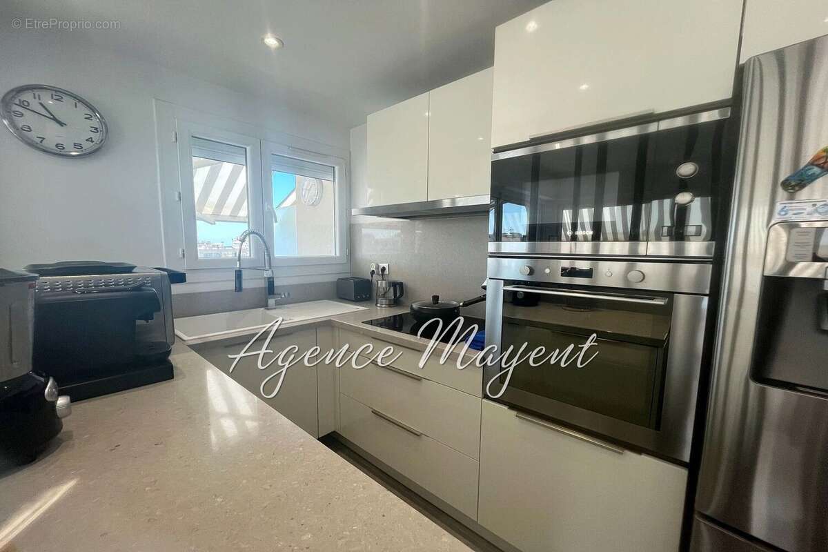 Appartement à CANNES