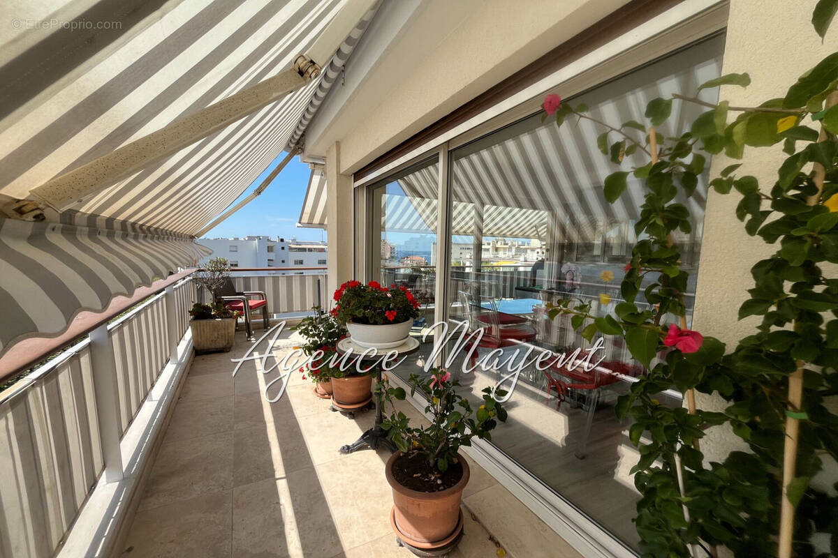 Appartement à CANNES