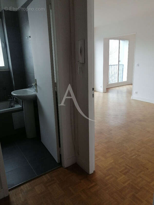 Appartement à CHATILLON