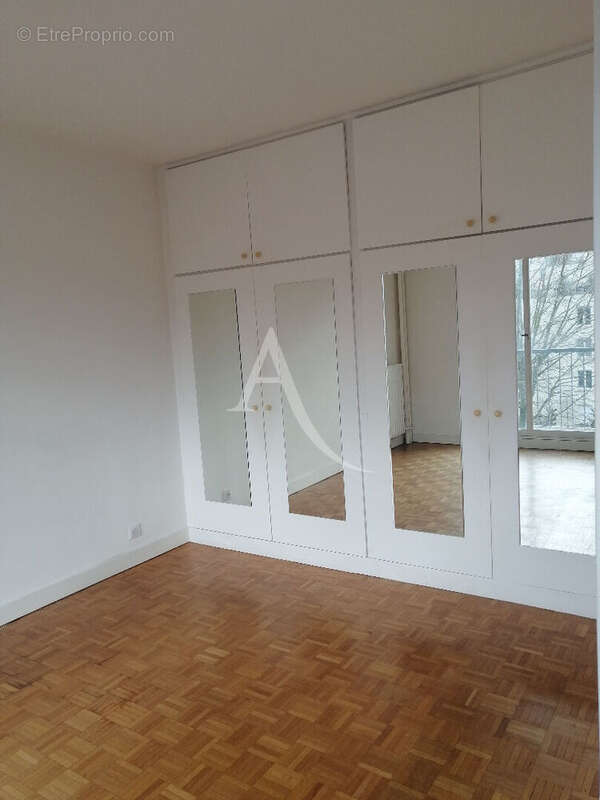 Appartement à CHATILLON