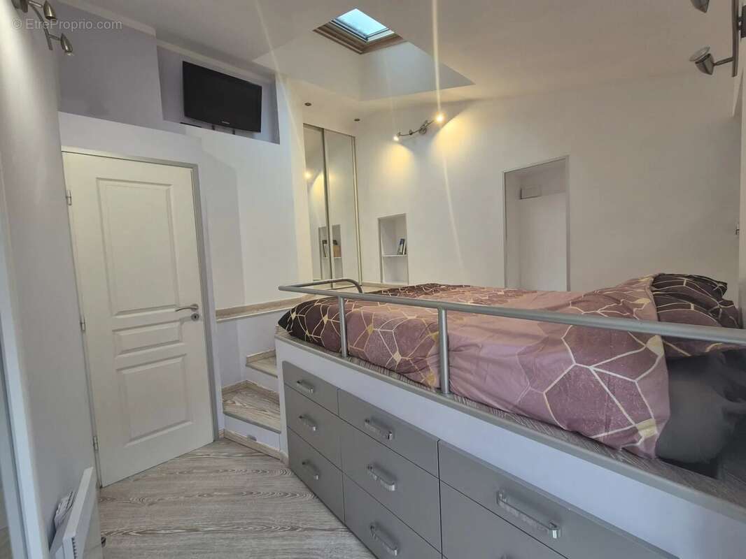 Appartement à CASTELLAR