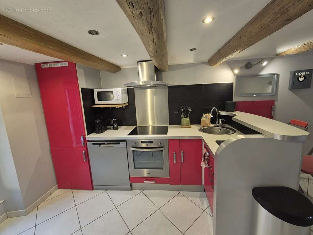 Appartement à CASTELLAR