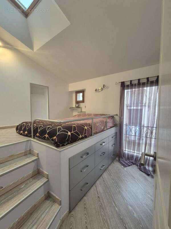 Appartement à CASTELLAR