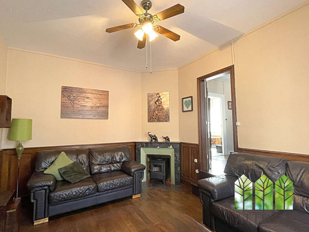 Maison à CHATELUS-MALVALEIX