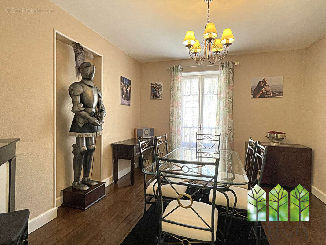 Maison à CHATELUS-MALVALEIX