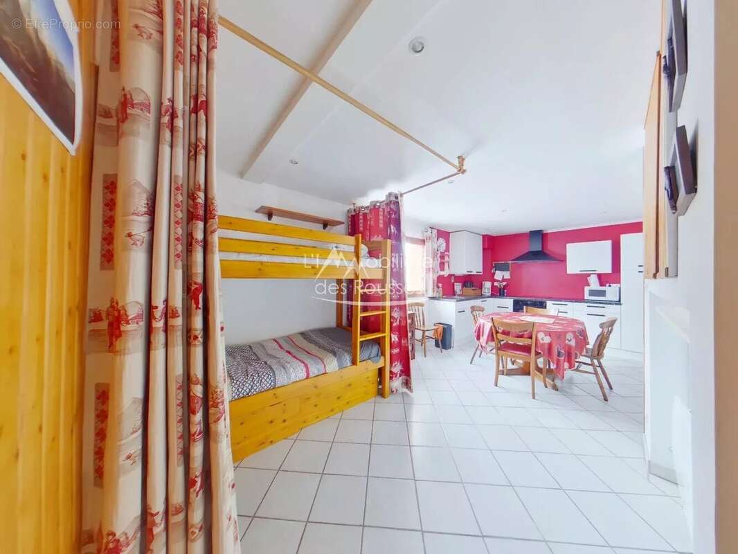 Appartement à LELEX