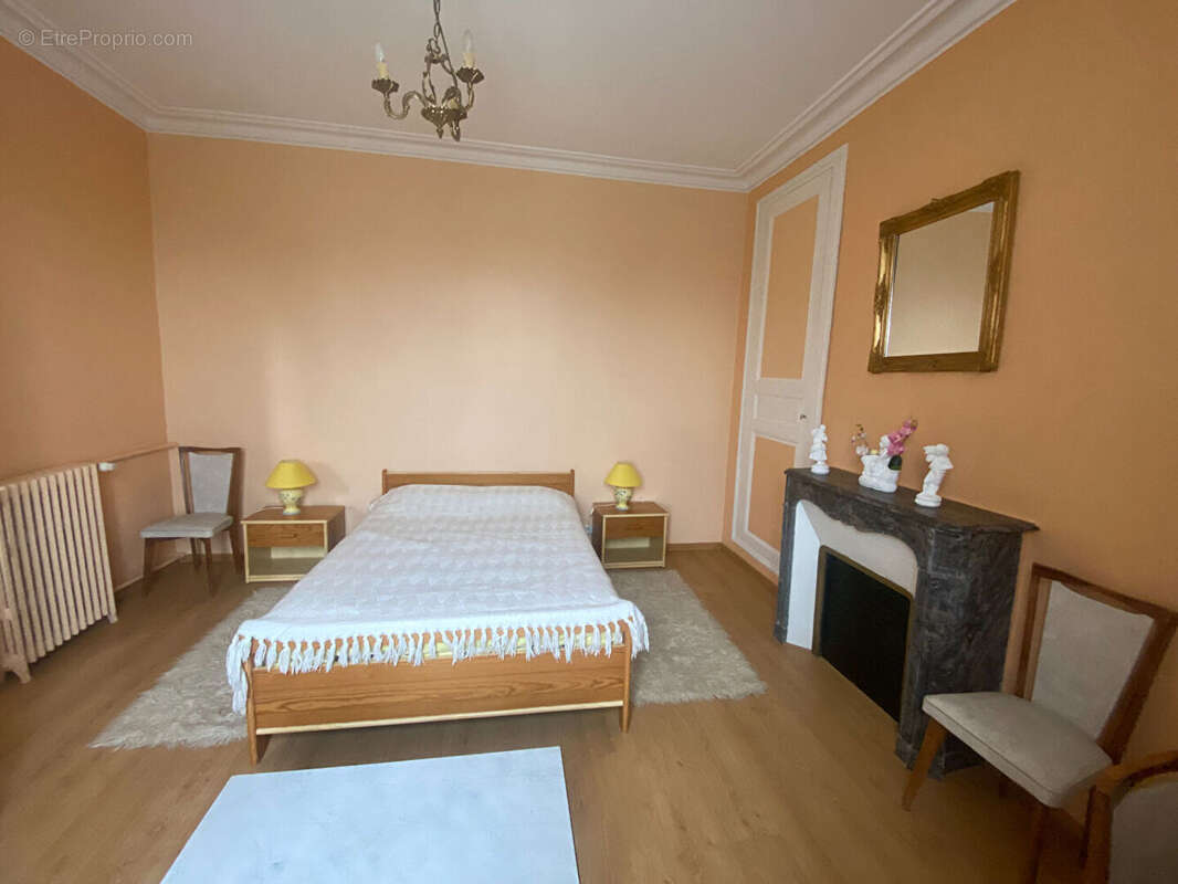 Maison à LA FERTE-BERNARD