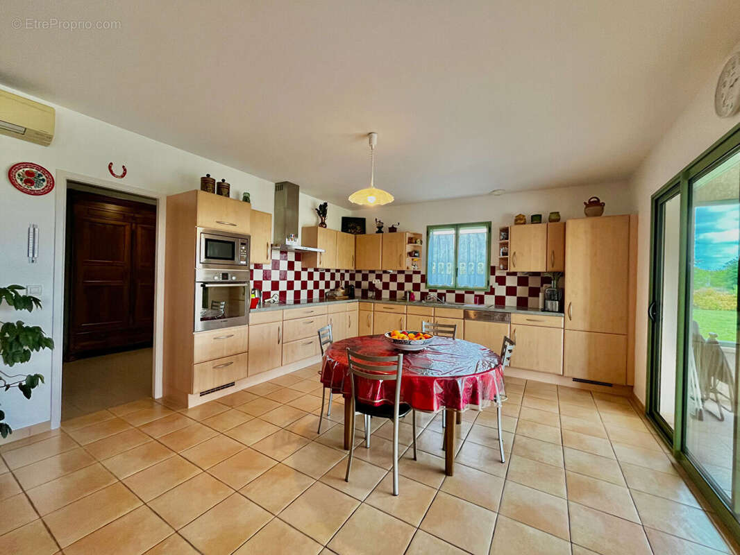 Maison à MOUZIEYS-PANENS