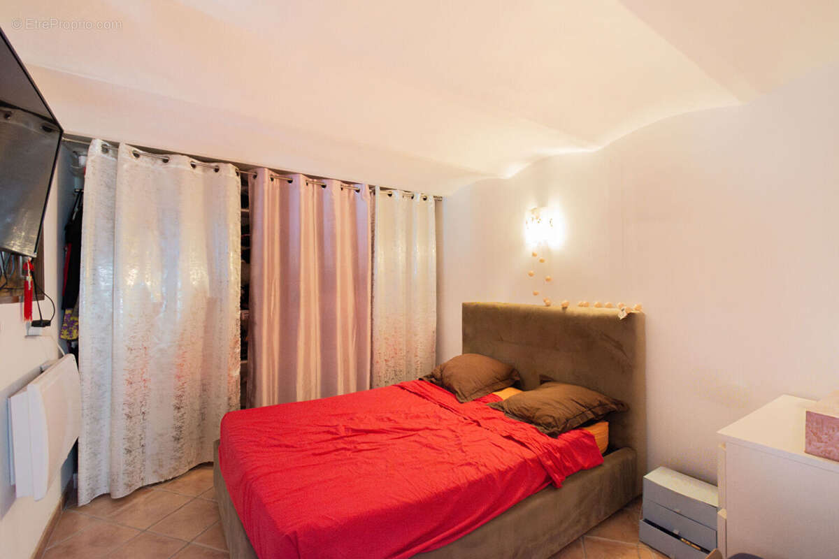 Maison à MARSEILLE-9E