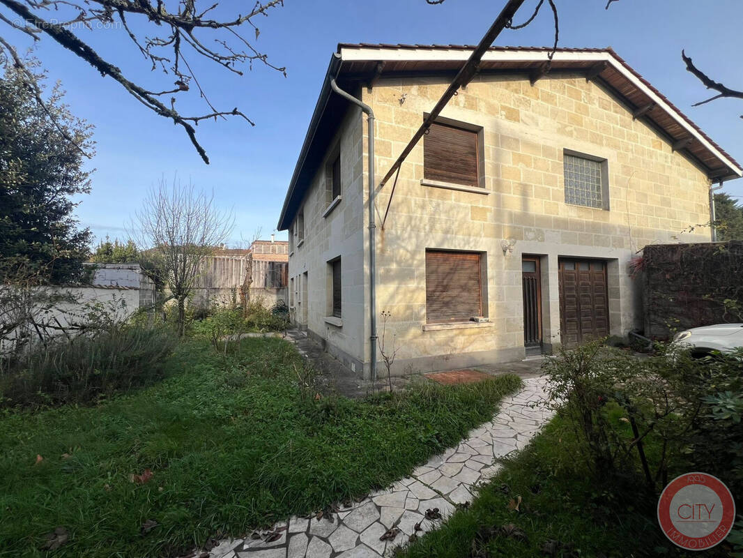 Maison à LE BOUSCAT