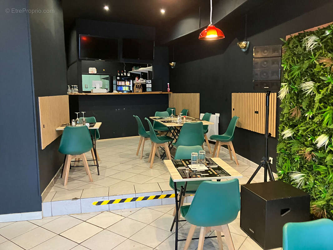 Commerce à POITIERS