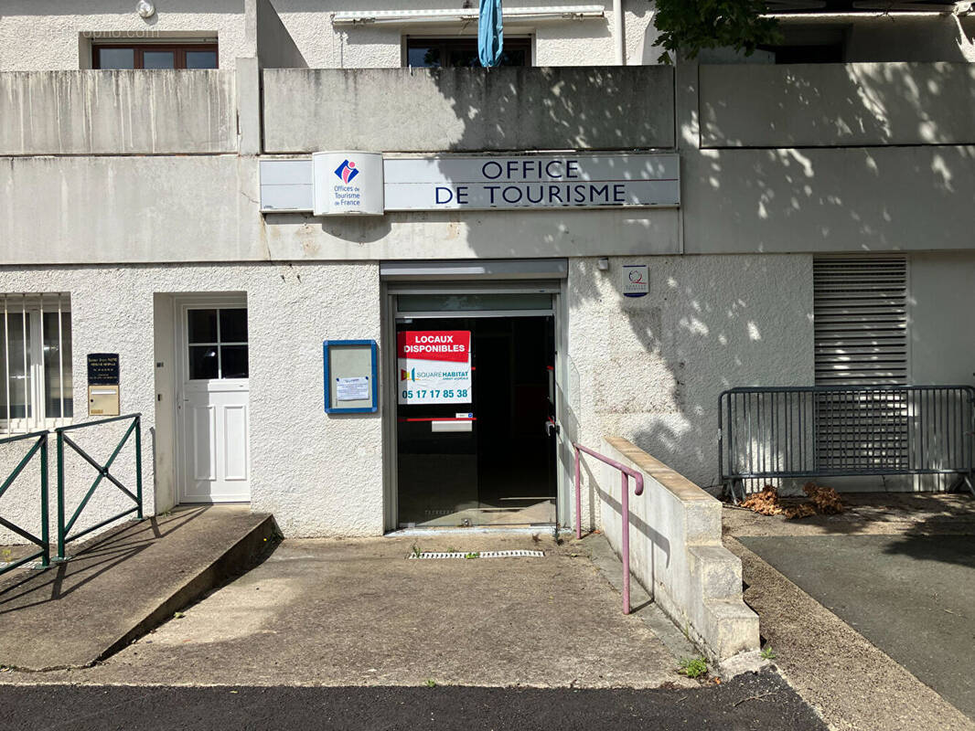 Commerce à CHASSENEUIL-DU-POITOU