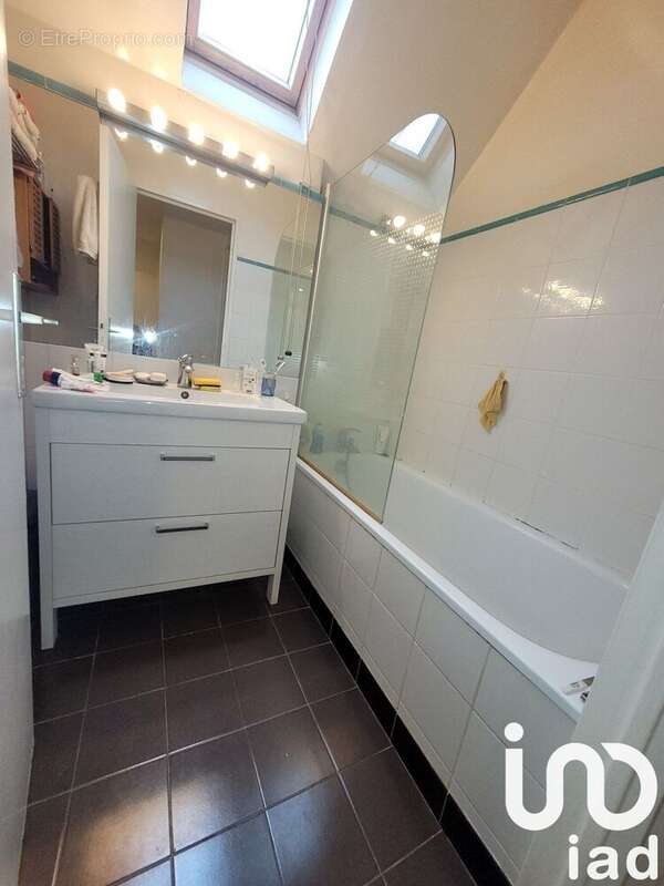 Photo 9 - Maison à BURES-SUR-YVETTE