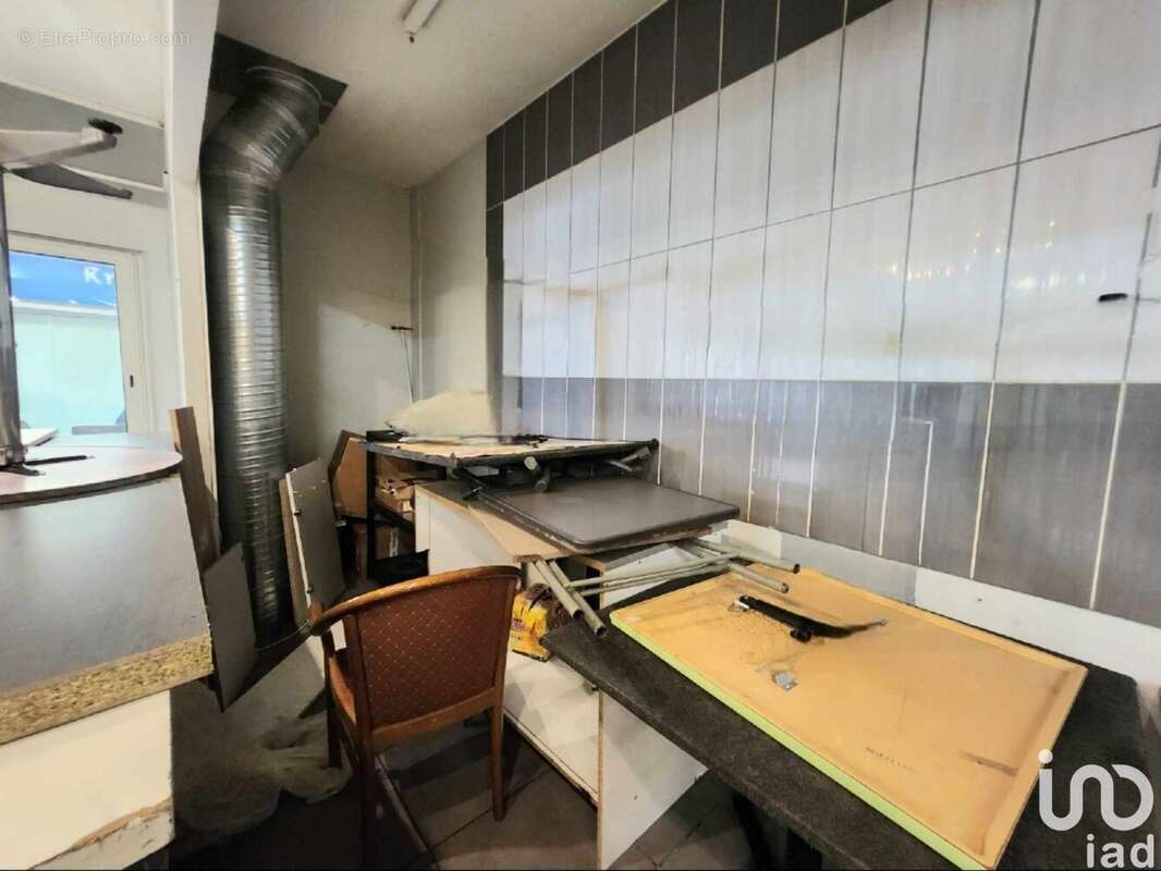 Photo 7 - Commerce à POITIERS