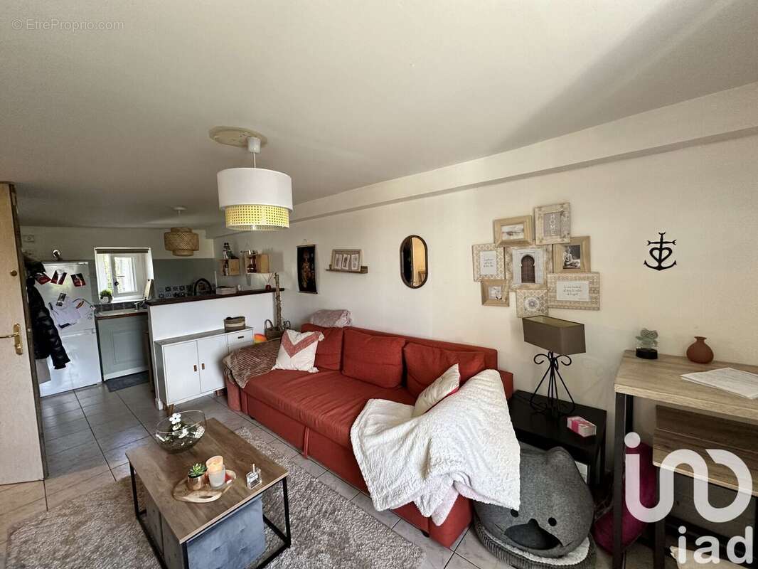 Photo 2 - Appartement à MOISSY-CRAMAYEL