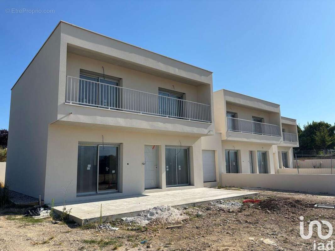 Photo 2 - Maison à SAINT-ANDRE-LE-GAZ