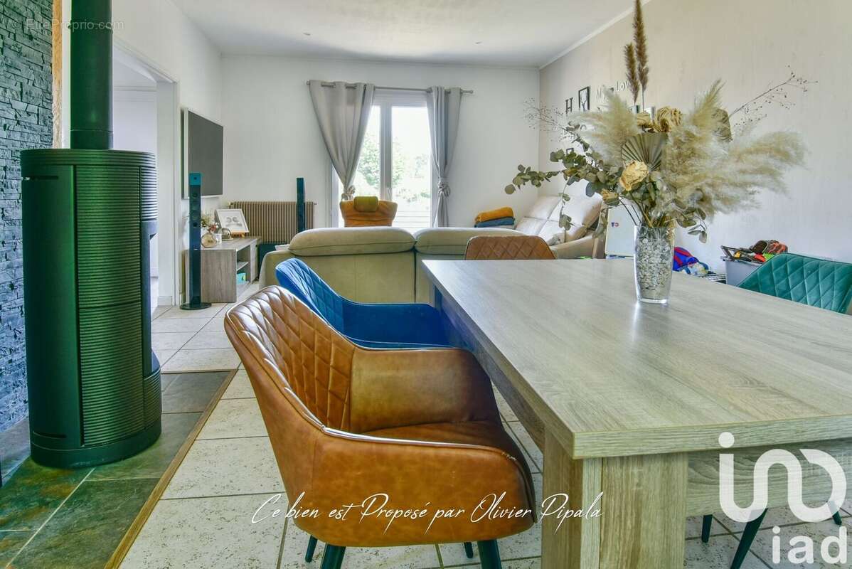 Photo 6 - Maison à AVRILLE