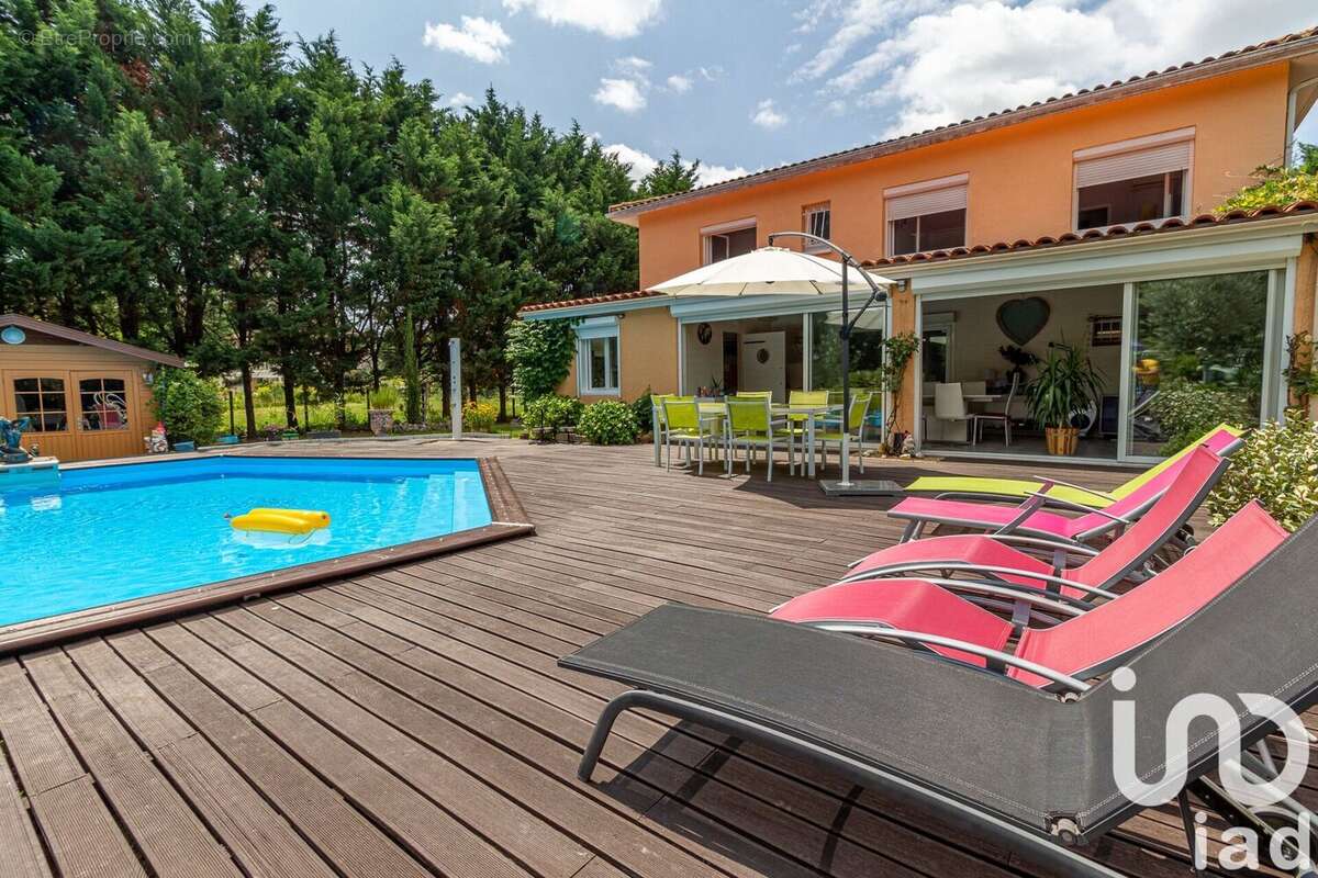 Photo 6 - Maison à SAINT-ETIENNE-DE-TULMONT