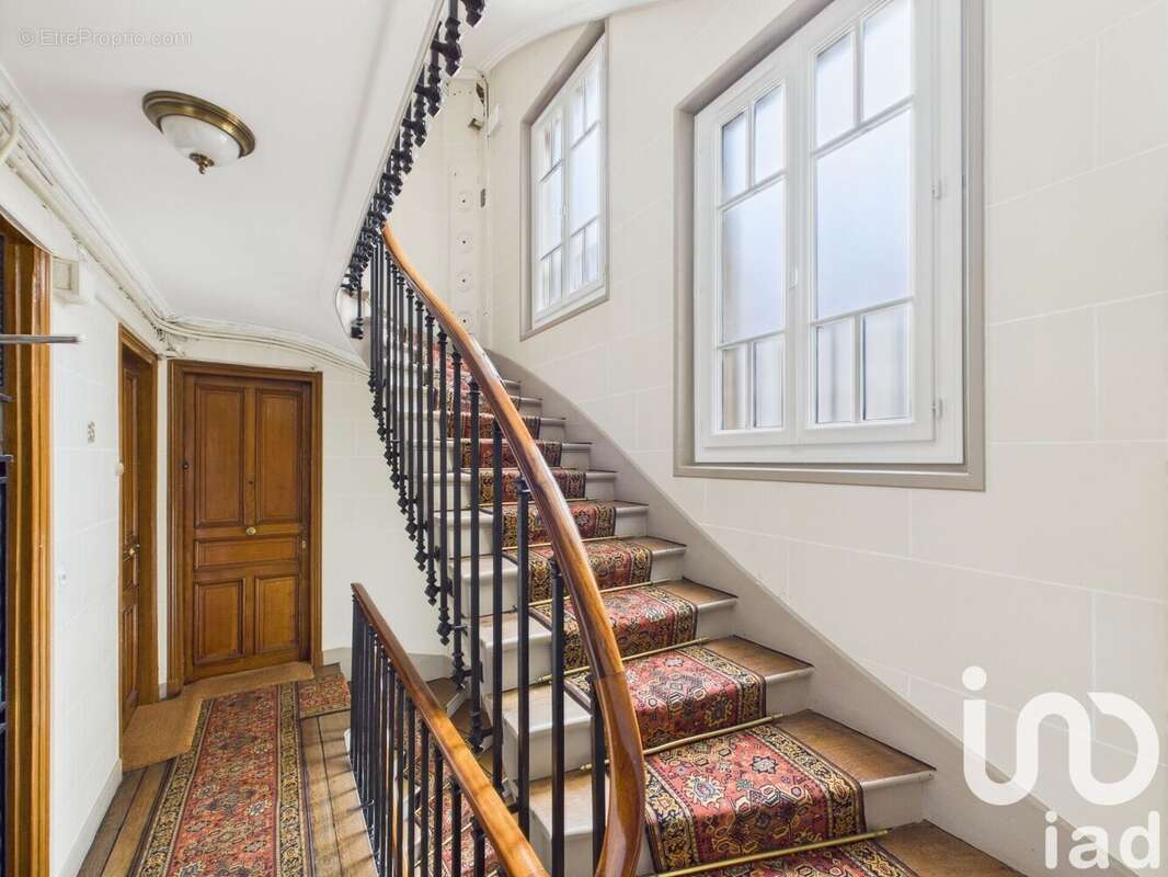 Photo 6 - Appartement à PARIS-14E