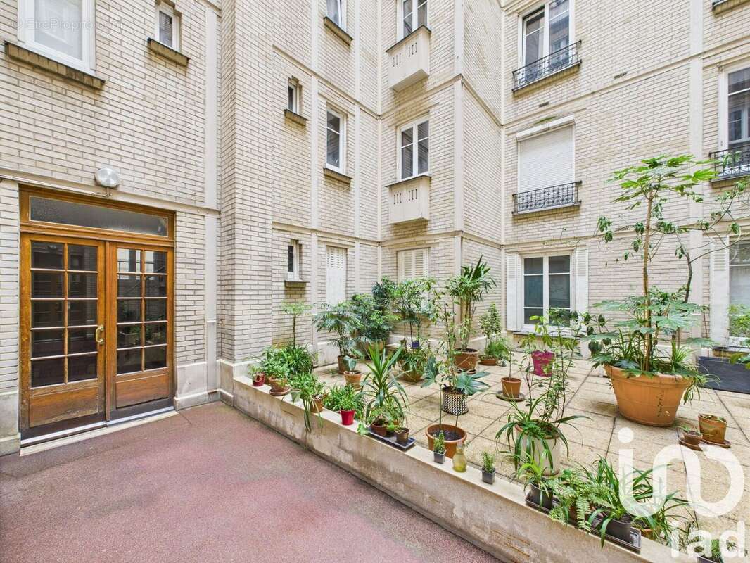 Photo 8 - Appartement à PARIS-14E
