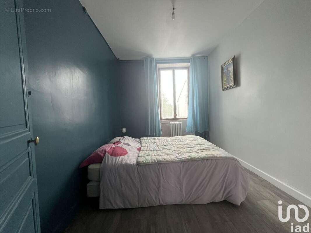 Photo 5 - Commerce à SAINT-AVIT