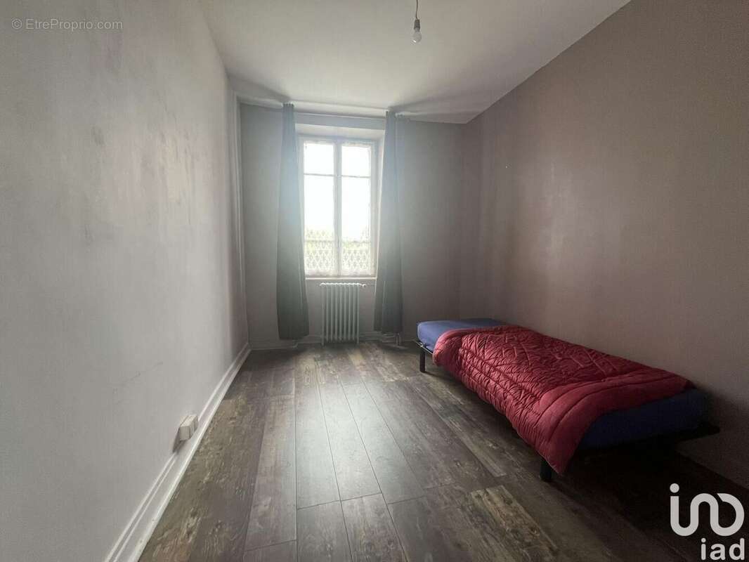 Photo 7 - Commerce à SAINT-AVIT