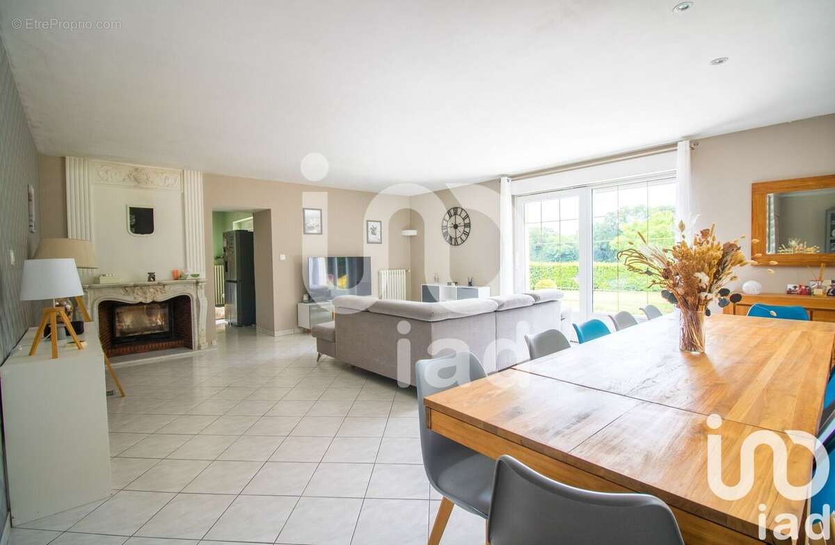 Photo 2 - Maison à LE THEIL-DE-BRETAGNE