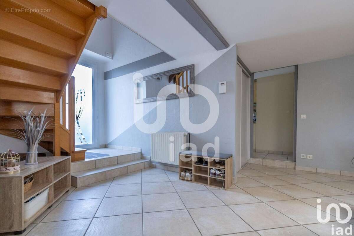 Photo 3 - Maison à CHARBONNIERES-LES-BAINS