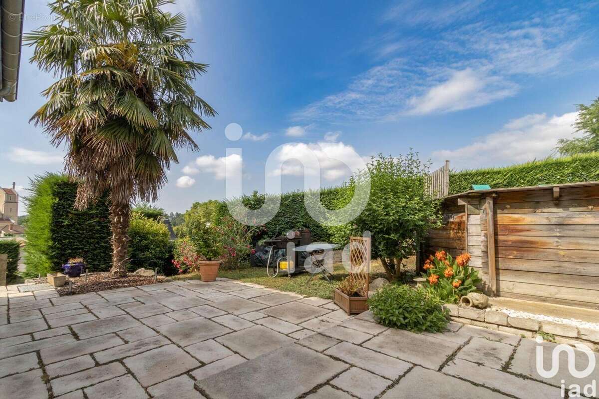 Photo 6 - Maison à CHARBONNIERES-LES-BAINS