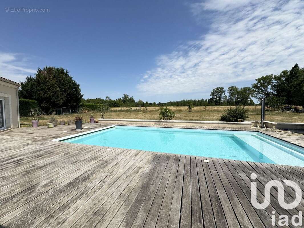 Photo 2 - Maison à MARSAS