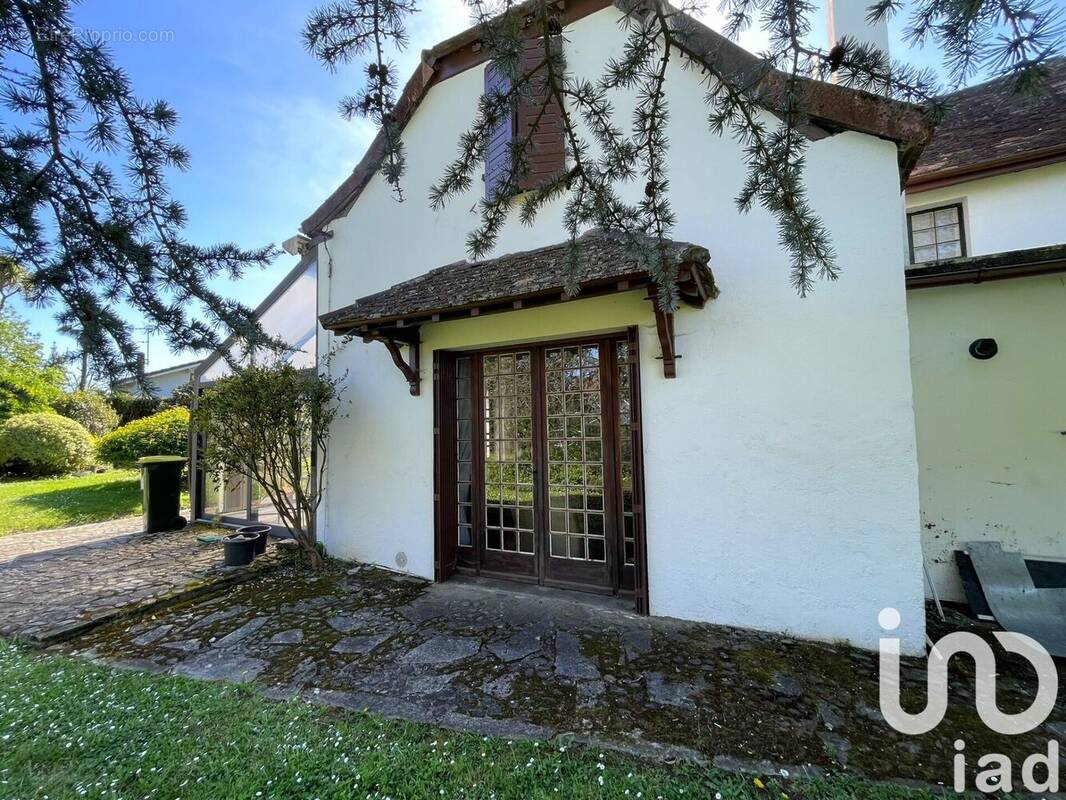 Photo 1 - Maison à MASLACQ