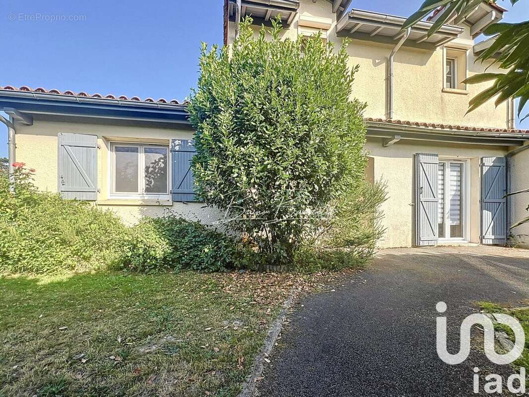 Photo 3 - Maison à SAINT-CAPRAIS-DE-BORDEAUX