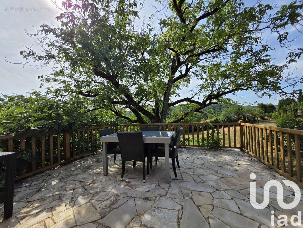 Photo 6 - Maison à SAINT-CHAMARAND