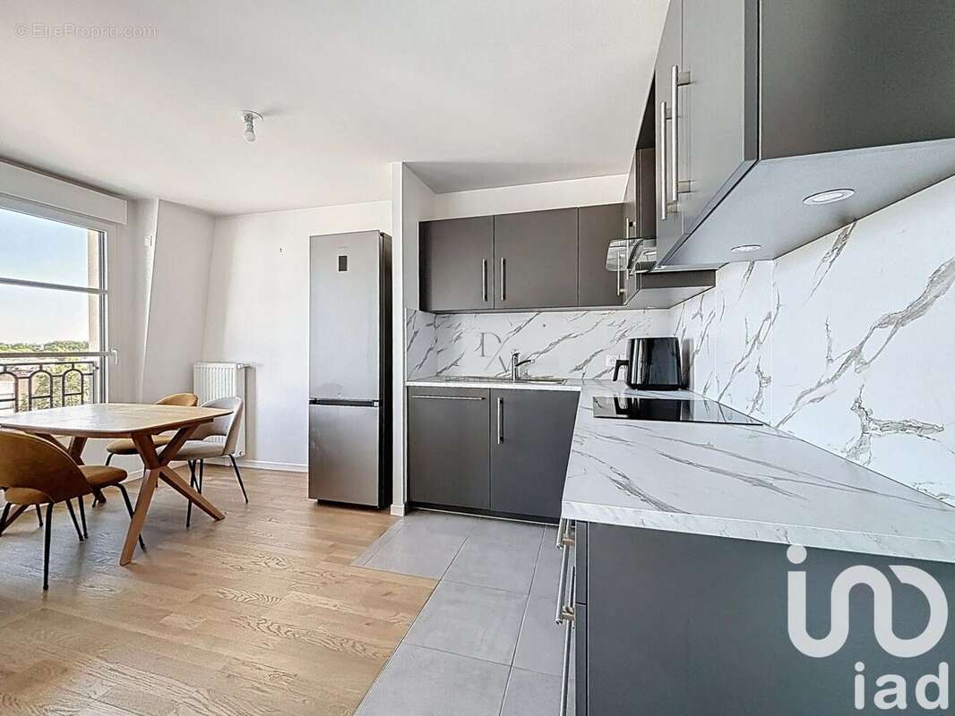 Photo 3 - Appartement à CLAMART