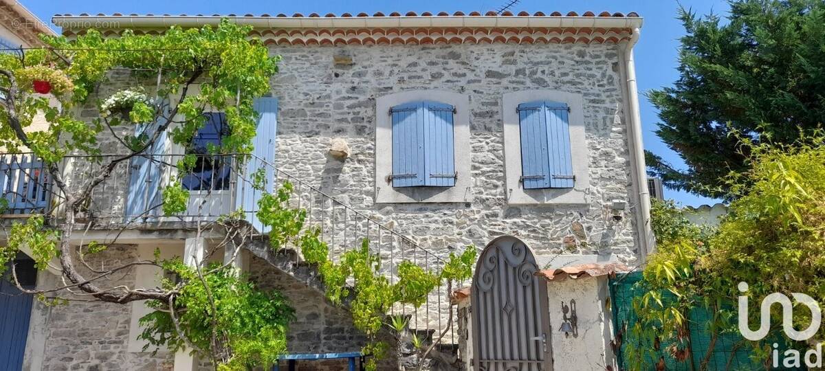 Photo 1 - Maison à SAINT-JULIEN-LES-ROSIERS