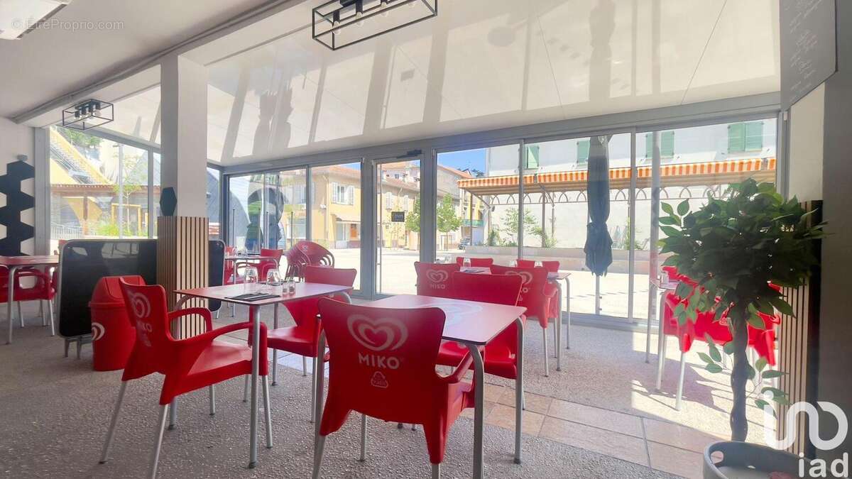 Photo 7 - Commerce à CONTES