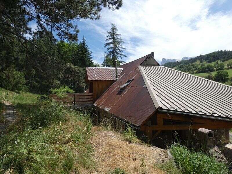 Maison à SAINT-ETIENNE-EN-DEVOLUY
