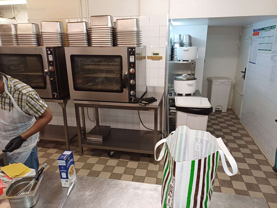 Autre à LEVALLOIS-PERRET