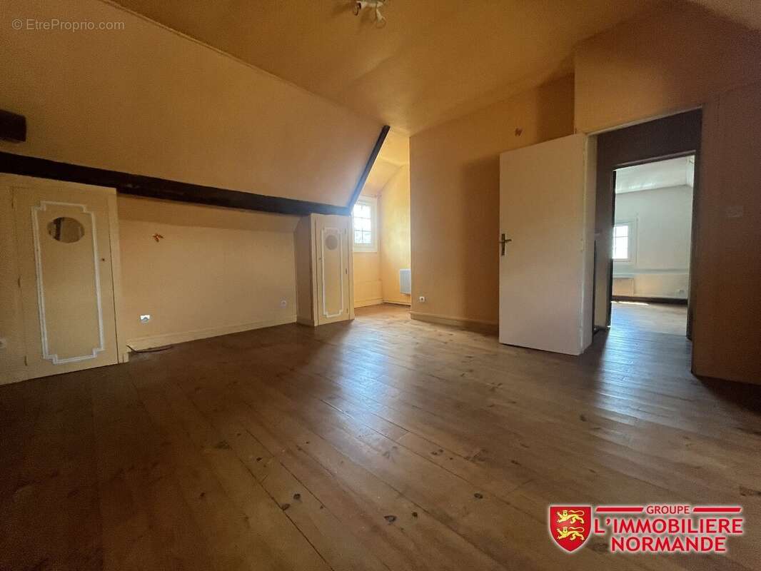 Maison à LA COUTURE-BOUSSEY