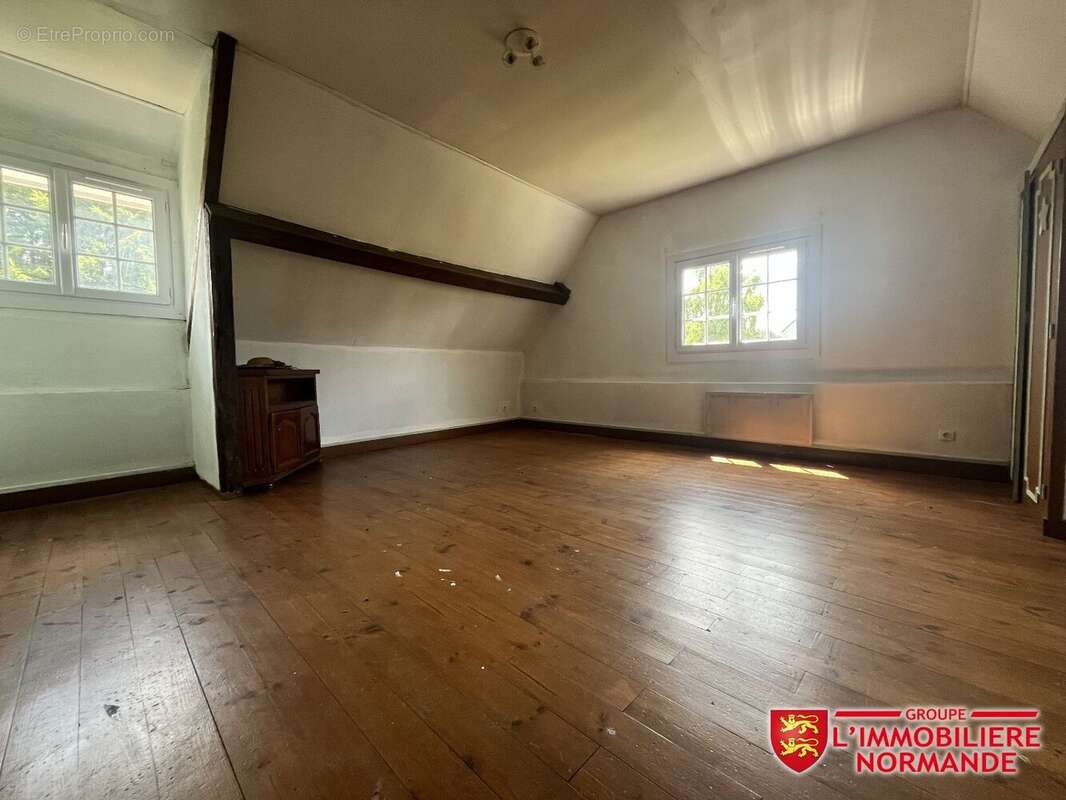 Maison à LA COUTURE-BOUSSEY