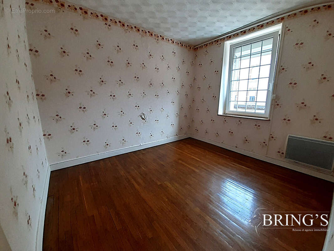 Maison à TUCQUEGNIEUX