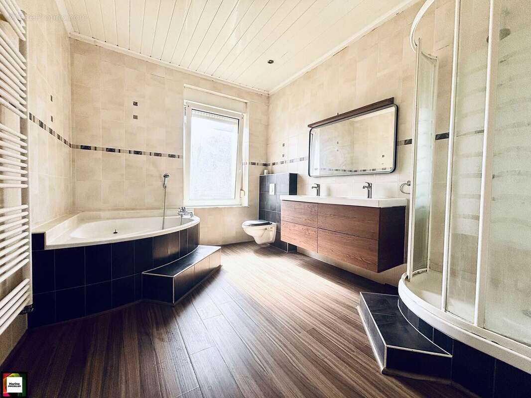 Appartement à CUTRY