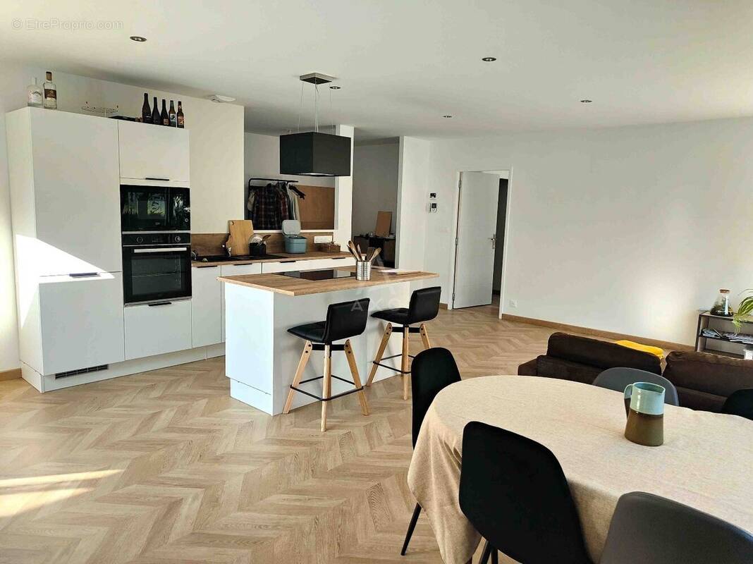 Maison à LA CHAPELLE-D&#039;ALIGNE