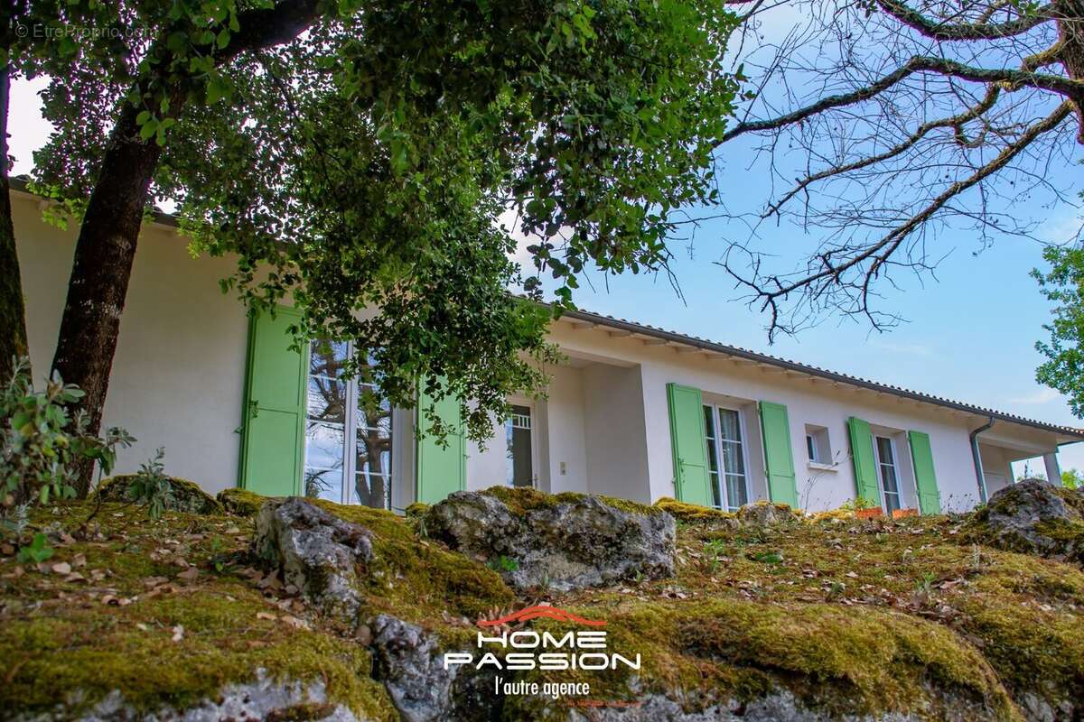 Maison à LES MATHES