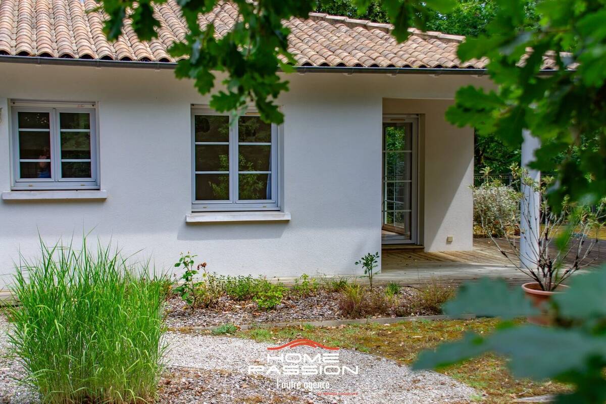 Maison à LES MATHES