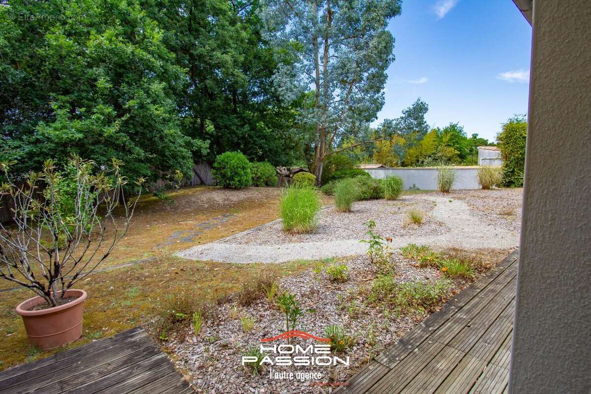 Maison à LES MATHES