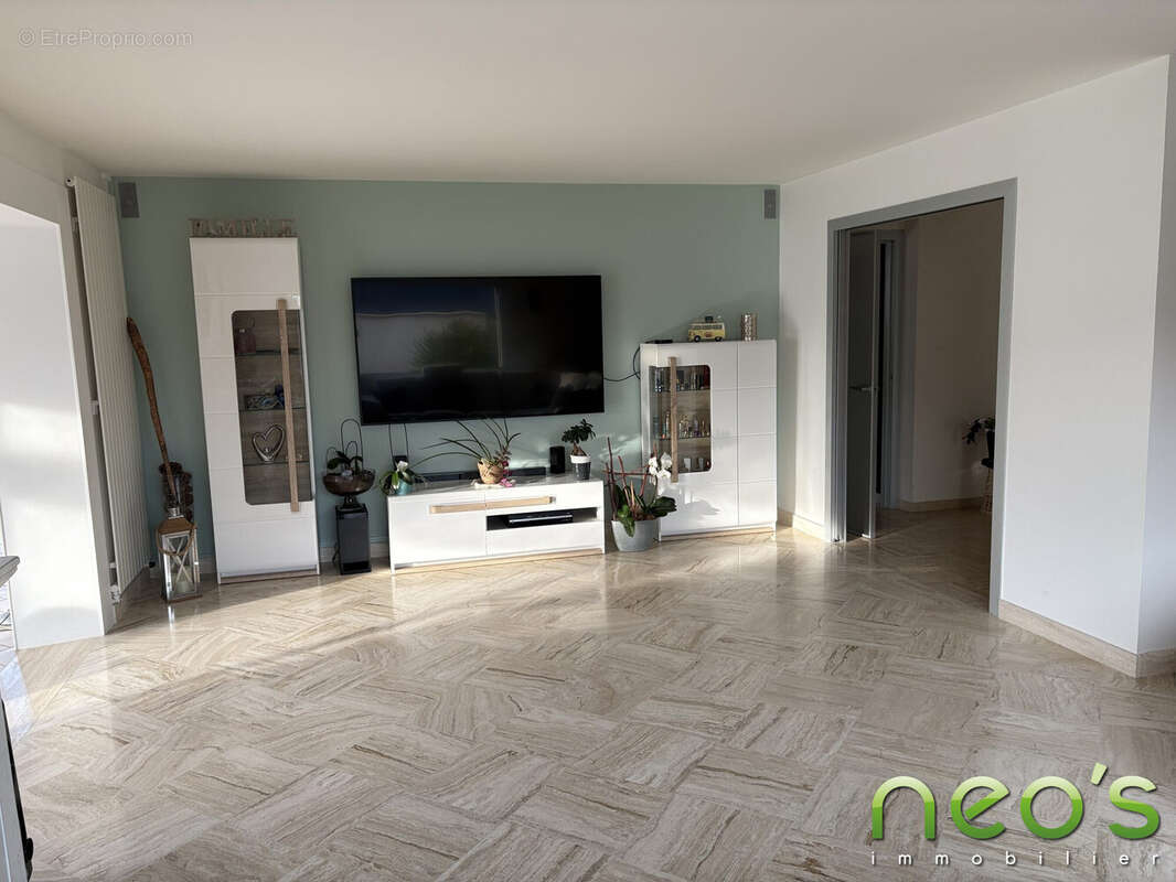 Maison à LE MAY-SUR-EVRE