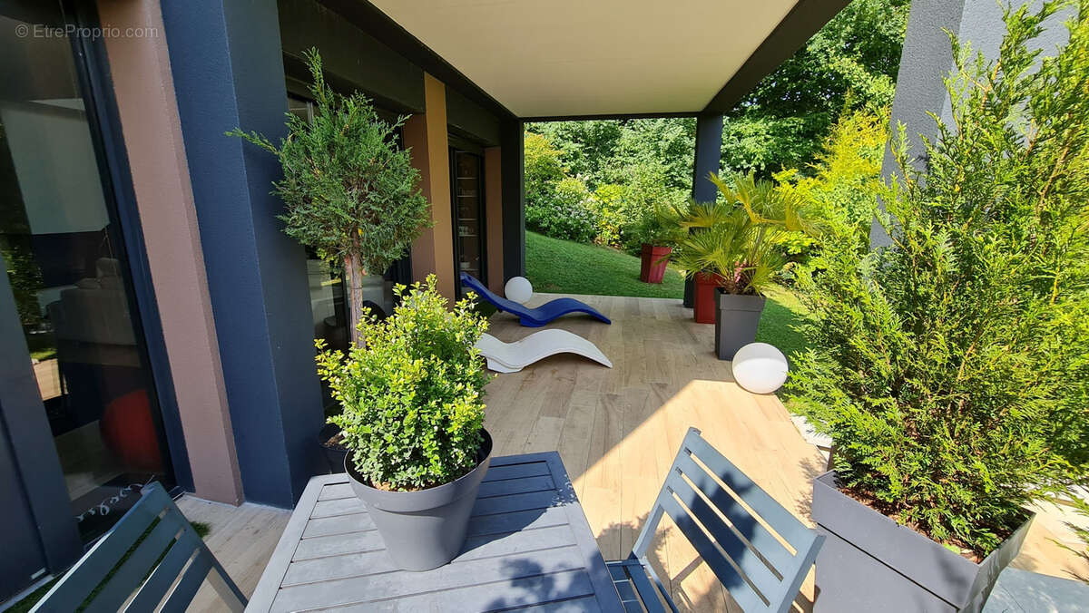 Maison à GOMETZ-LE-CHATEL