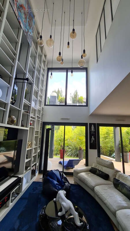 Maison à GOMETZ-LE-CHATEL