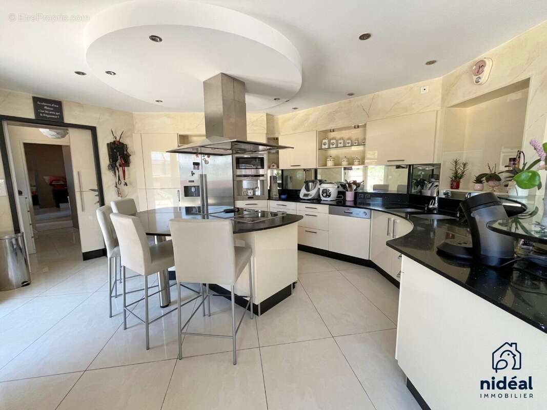 Maison à ENGLEFONTAINE